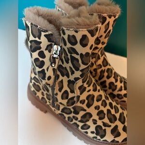 F & B Fashion Leopard Print Boots with Fur Lining